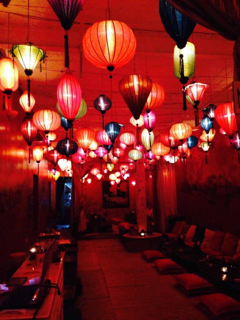 Lantern Lounge